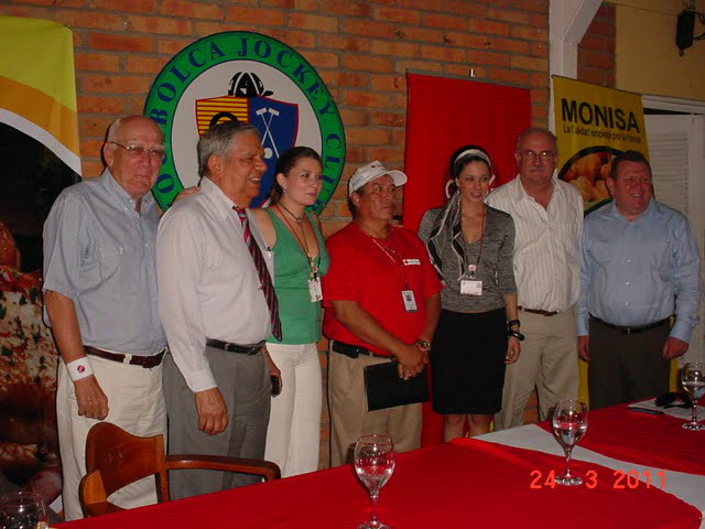 Junta Directiva del Cocibolca Jockey Club en confereencia de prensa que lanzo magno evento de la Sonora